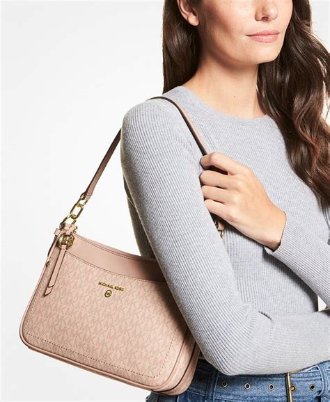 michael kors jet set charm pochette|Michael Kors pochette jet set.